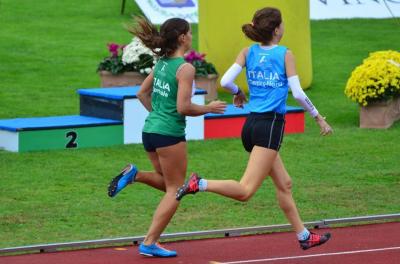 Catia_Solaroli_nello_sprint_finale_in_cui_ha_avuto_la_meglio_sull_atleta_dell_Italia_Centrale.jpg