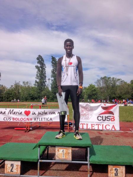 Manuel_Lima_sul_gradino_pi_alto_del_podio_ai_Campionati_Universitari.jpg